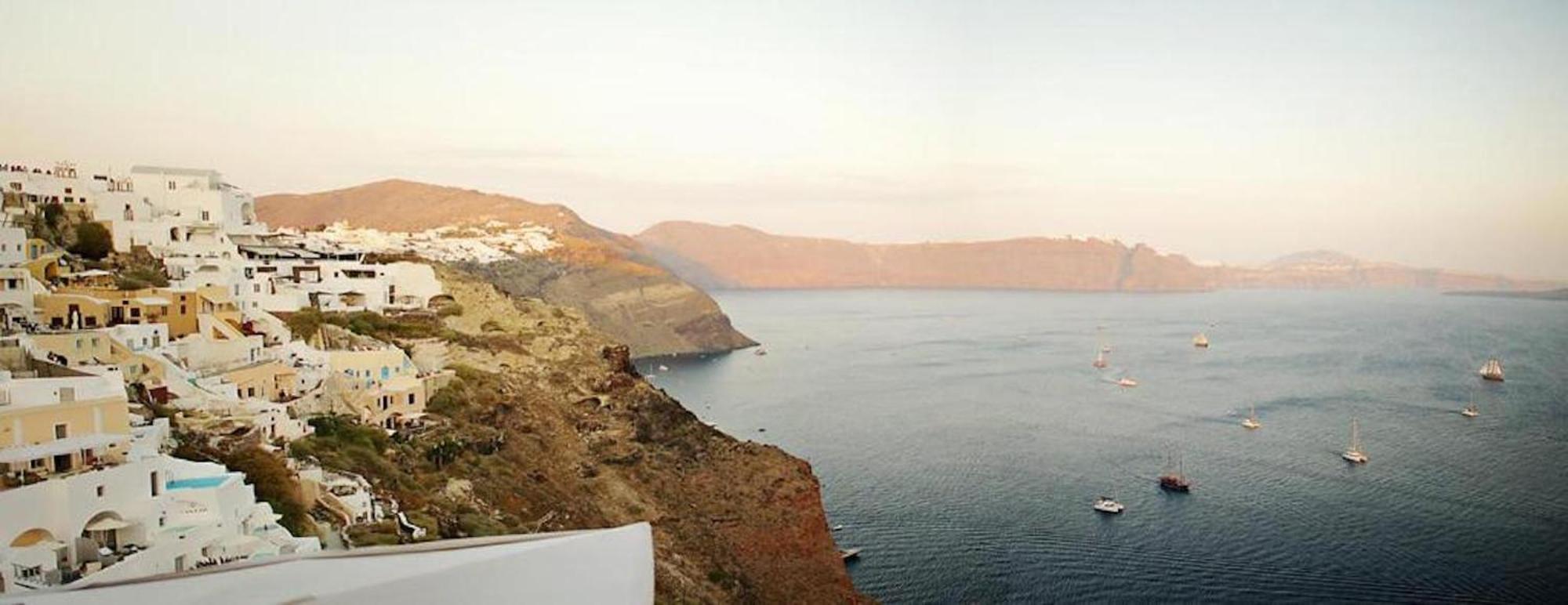 Ilivatos - Elegant Villa On The Caldera'S Edge Иа Екстериор снимка