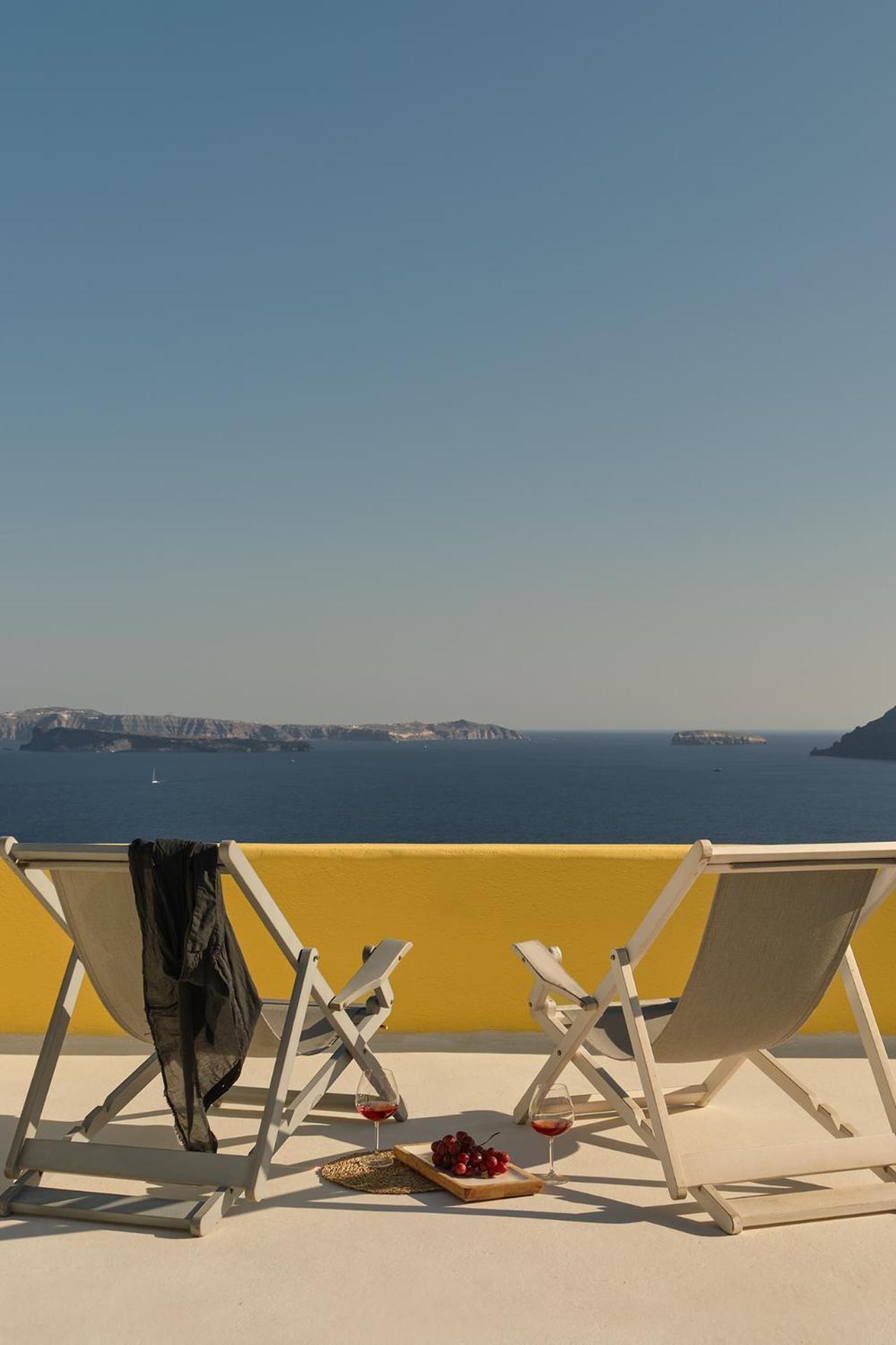 Ilivatos - Elegant Villa On The Caldera'S Edge Иа Екстериор снимка